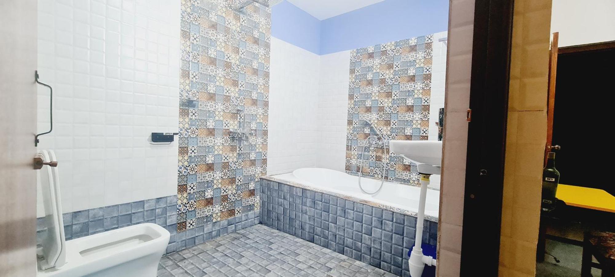 Happy Moon Homestay Aldona Экстерьер фото