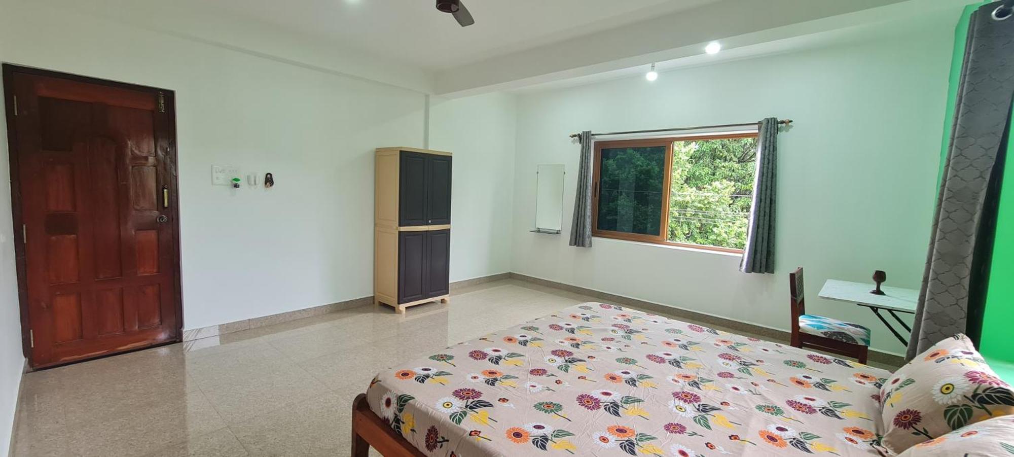Happy Moon Homestay Aldona Экстерьер фото