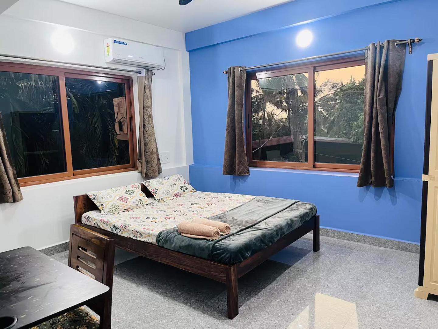 Happy Moon Homestay Aldona Экстерьер фото